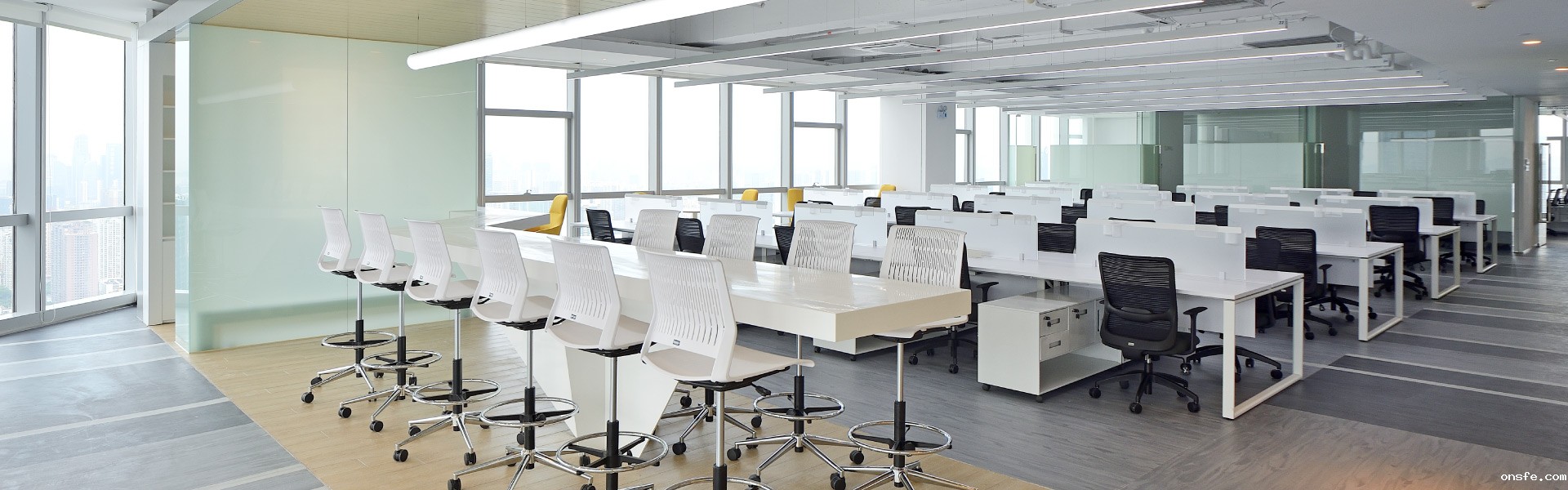 onsfe为富士康设计职员灵活办公空间实拍图