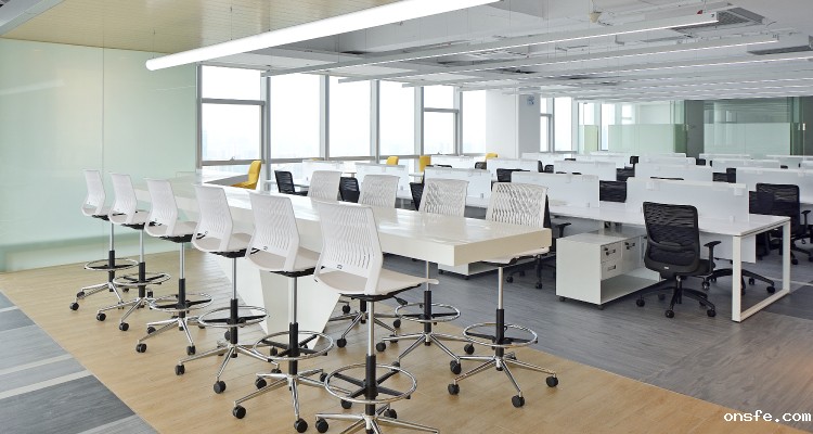 onsfe为富士康设计职员灵活办公空间实拍图