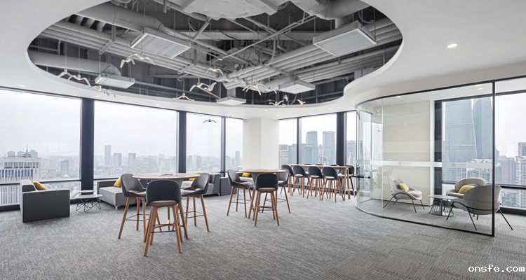 伟德app官方网站为信银理财设计休闲洽谈空间实拍图