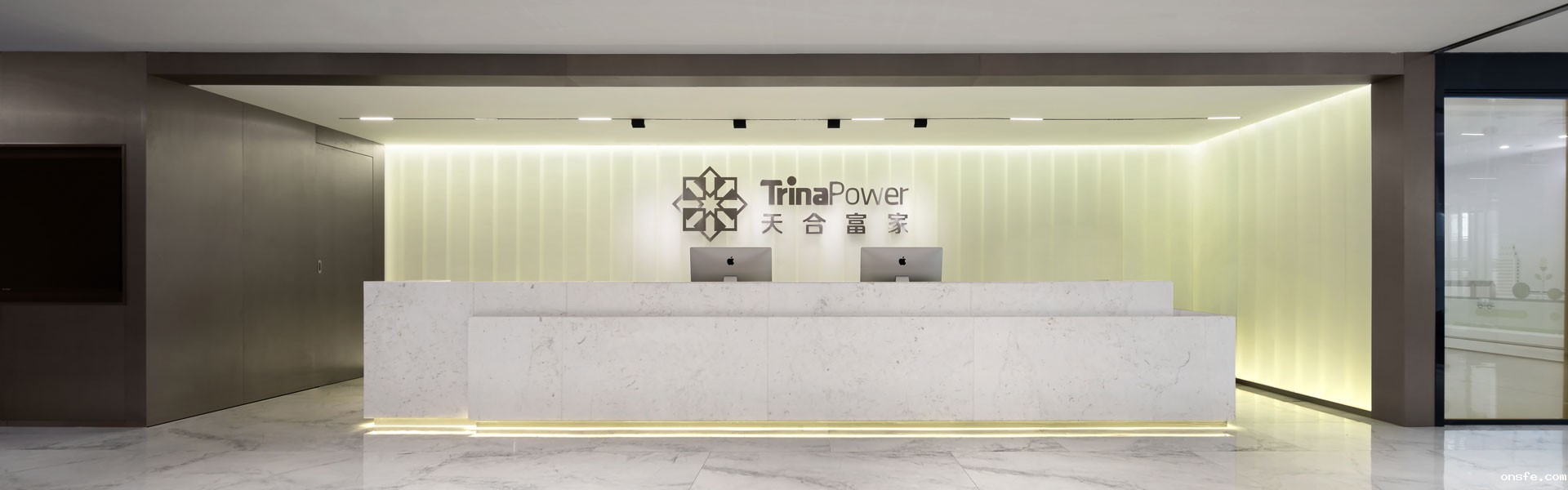 天合富家接待前台